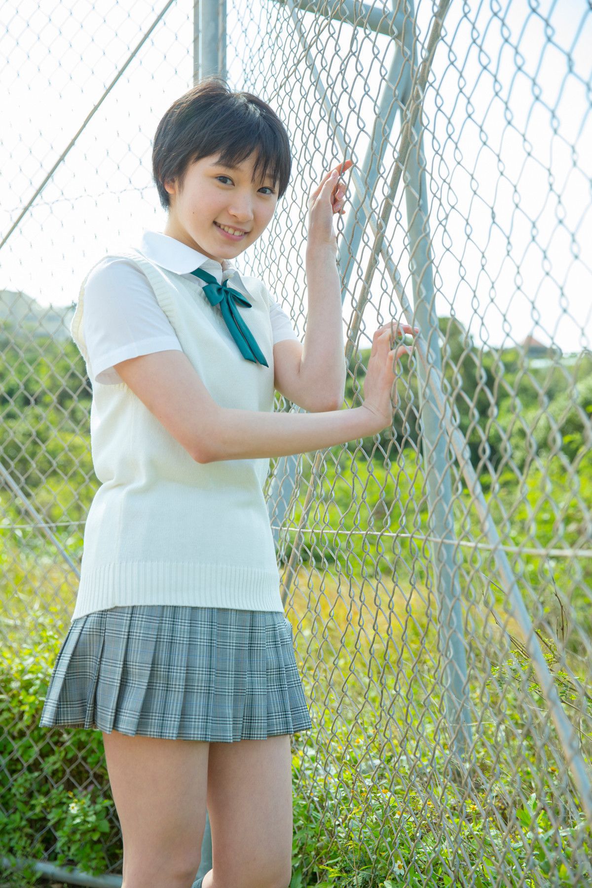 Karin Miyamoto Page 2 No.46388a