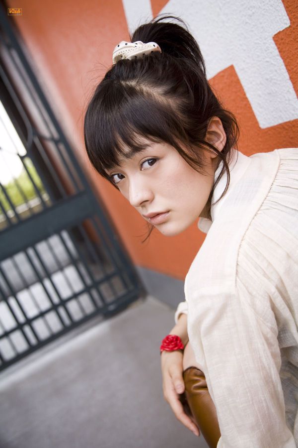 [Bomb.TV] Numéro de mars 2008 Shihori Kanjiya