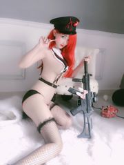 [Net Red COSER Photo] Bloger anime pomarańczowy pomarańczowy yo - rude włosy