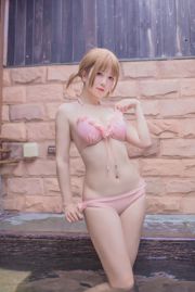 Yoko Takumi "Meiyu Monogatari (maillot de bain)" [Lori COS]